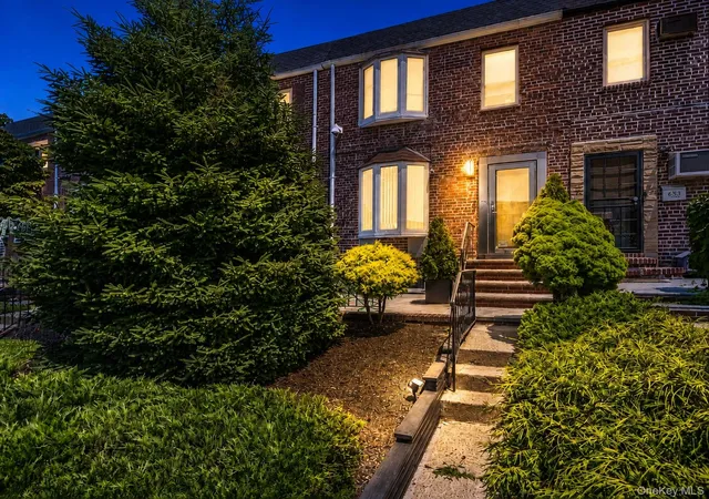 Photo 1 of Single family home for sale at 6361 76th Street, New York, NY 11379 | MLS# 1012393 | Listing updated on 2026-09-28