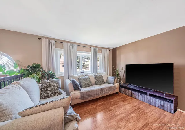 4th image of 415 Elmwood St, Islip Terrace, NY 11752 | MLS# 1012396