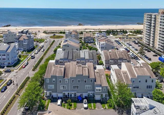 Photo 3 of House for sale at 7305 Lighthouse Dr, New York, NY 11692 | MLS# 1012403 | Listing updated on 2026-08-03