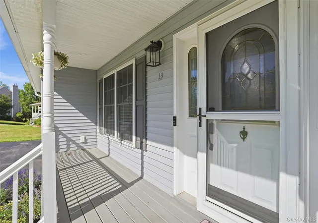 Homes for sale in Warwick (town), NY | 19 Regent Rd, Warwick (town), NY 10990 | MLS# 1012413