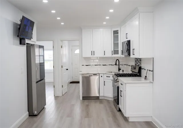 3rd image of 12047 144Th St, New York, NY 11436 | MLS# 1012425