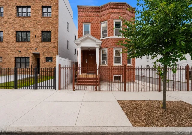 Photo 1 of Sale Pending at 756 E 223rd Street, Bronx, NY 10466 | MLS# 1012433 | Listing updated on 2026-09-16