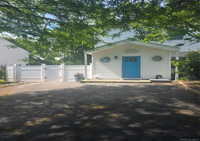 1st image of 9 Trim St, Islip, NY 11706 | MLS# 1012443