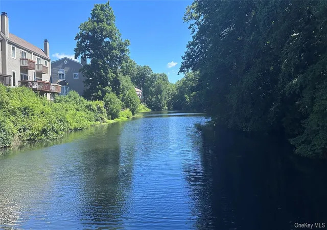 Homes for sale in Ossining, NY | 70 Spring Pond Dr, Ossining, NY 10562 | MLS# 1012453
