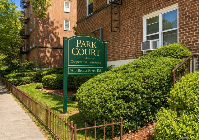 Homes for sale in Yonkers, NY | 765 Bronx River Rd #6G, Yonkers, NY 10708 | MLS# 1012457