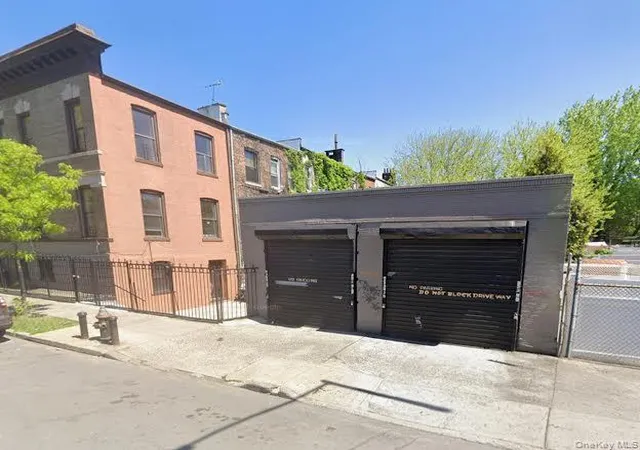 Homes for sale in New York, NY | 440 E 186Th St, New York, NY 10458 | MLS# 1012465