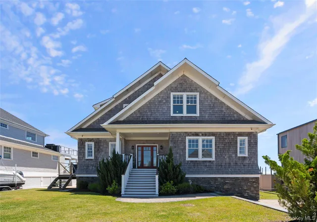 2nd image of 21 Shinnecock Rd, East Quogue, NY 11942 | MLS# 1012474