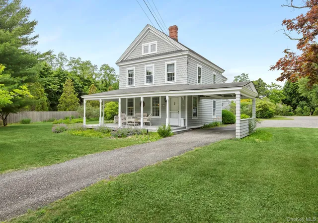 2nd image of 718 Montauk Hwy, East Quogue, NY 11942 | MLS# 1012493