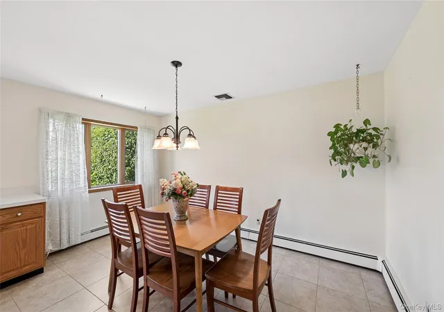 4th image of 7 Blanche St, Oyster Bay, NY 11803 | MLS# 1012496