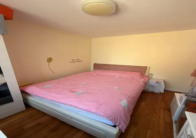 Photo 3 of Condo for sale at 13537 37th Avenue #3C, Flushing, NY 11354 | MLS# 1012501 | Listing updated on 2026-06-12