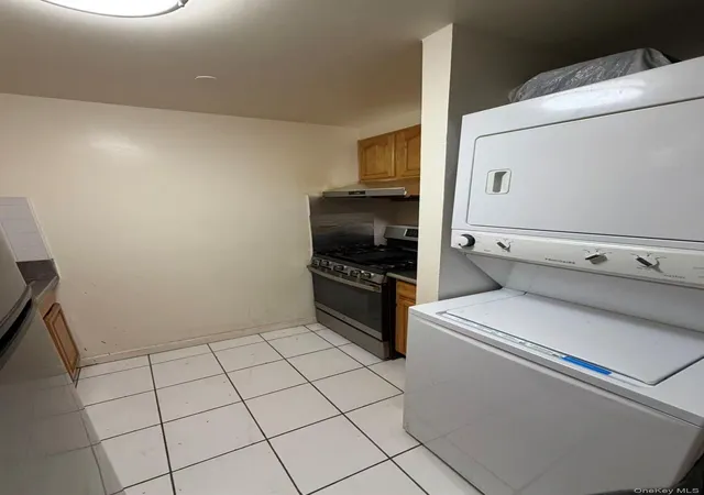 Listing Photo 4 - Condo for sale in building located at 13537 37Th Ave, New York, NY 11354 - Unit #3C