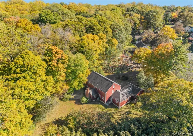Photo 2 of Single family home for sale at 20 Old Farm Ln, Greenburgh, NY 10530 | MLS# 1012502 | Listing updated on 2026-10-28