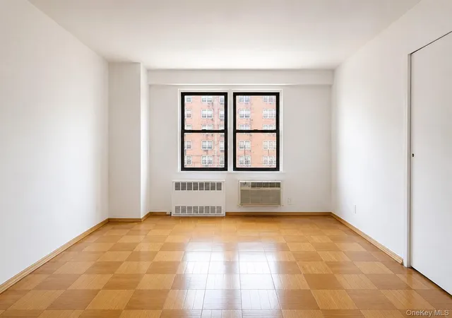 Homes for sale in New York, NY | 42-55 Colden St #11V, New York, NY 11355 | MLS# 1012506