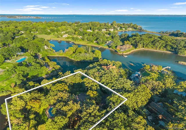 Photo 1 of Sale Pending at 11 Oak Ln, Mamaroneck, NY 10538 | MLS# 1012510 | Listing updated on 2026-09-24