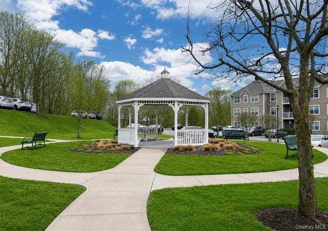 Homes for sale in Cortlandt, NY | 2306 Jacobs Hill Rd #306, Cortlandt, NY 10567 | MLS# 1012511