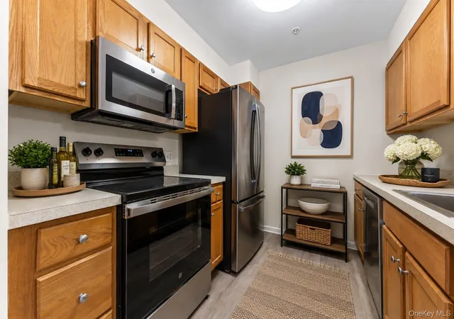 Homes for sale in Cortlandt, NY | 2306 Jacobs Hill Rd #306, Cortlandt, NY 10567 | MLS# 1012511