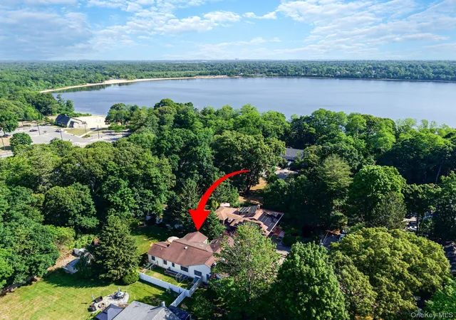 46th image of 16 Lakecrest Ln, Ronkonkoma, NY 11779 | MLS# 1012525