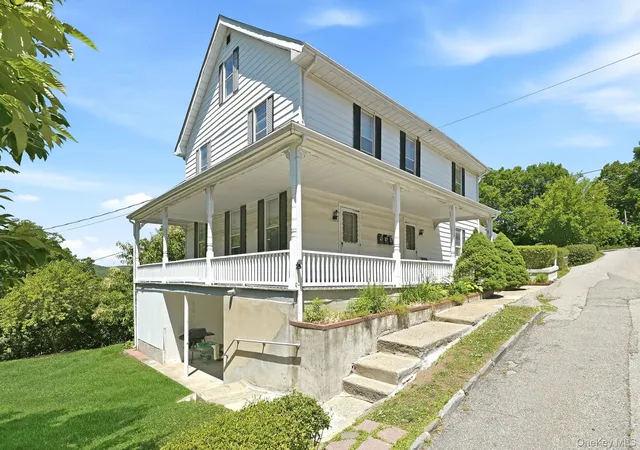 1st image of 800 Oakwood Dr, Peekskill, NY 10566 | MLS# 1012536