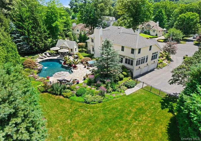 Photo 4 of Sale Pending at 22 Perrins Peak Rd, Stony Point, NY 10980 | MLS# 1012567 | Listing updated on 2026-07-16