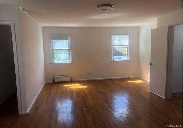 3rd image of 7 Walters Ave, Syosset, NY 11791 | MLS# 1012570