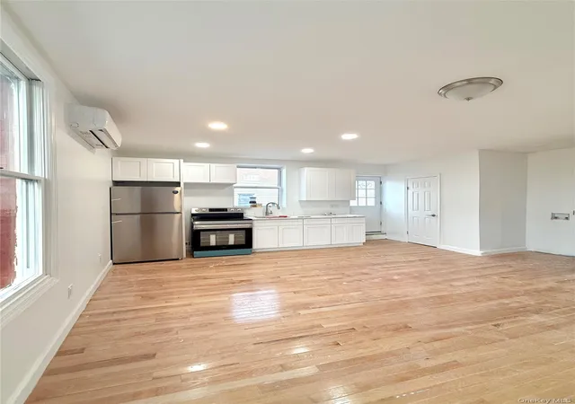 Photo 2 of Single family home for sale at 629 E 89th Street, Brooklyn, NY 11236 | MLS# 1012583 | Listing updated on 2026-06-12