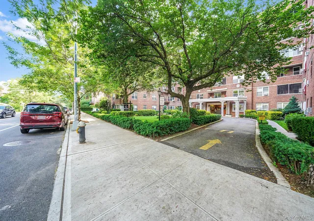 Photo 3 of Condo for sale at 67 66 108th Street #D/3, Forest Hills, NY 11375 | MLS# 1012584 | Listing updated on 2026-07-03
