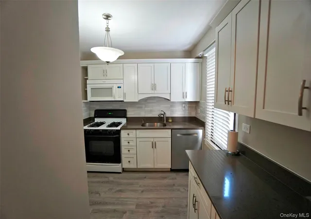 Listing Photo 4 - Condo for sale in building located at 123-40 83rd Ave Ave, New York, NY 11415 - Unit #6D