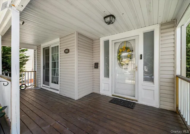 2nd image of 806 Miller Pl, Hempstead, NY 11510 | MLS# 1012590