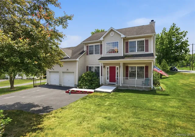 4th image of 2 Gatehouse Pl, Walden, NY 12586 | MLS# 1012594