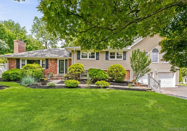 1st image of 6 Biret Dr, Airmont, NY 10952 | MLS# 1012603