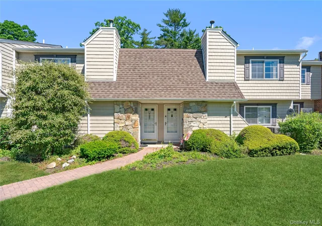 Homes for sale in Brookhaven, NY | 200 Lake Pointe Circle #200, Brookhaven, NY 11953 | MLS# 1012611
