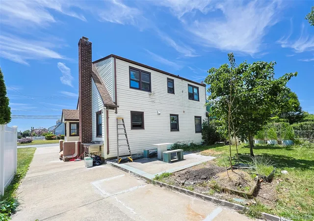 Photo 16 of Sale Pending at 1010 Polk Ave, Franklin Square, NY 11010 | MLS# 1012632 | Listing updated on 2026-07-20