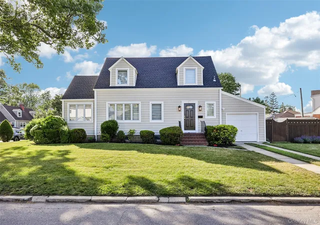 Photo 1 of Sale Pending at 1660 Fenimore Rd, Hewlett, NY 11557 | MLS# 1012633 | Listing updated on 2026-08-30
