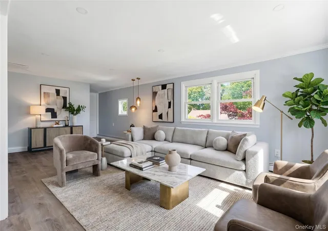 Photo 22 of Single family home for sale at 7 Penndale Dr, Amityville, NY 11701 | MLS# 1012641 | Listing updated on 2026-10-08