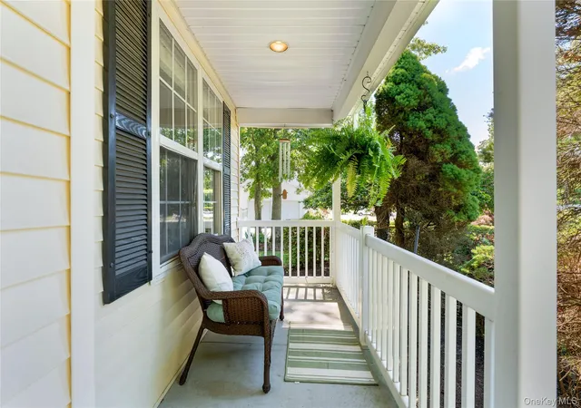 Photo 23 of Sale Pending at 4 Redbud Ct, Middle Island, NY 11953 | MLS# 1012656 | Listing updated on 2026-07-24