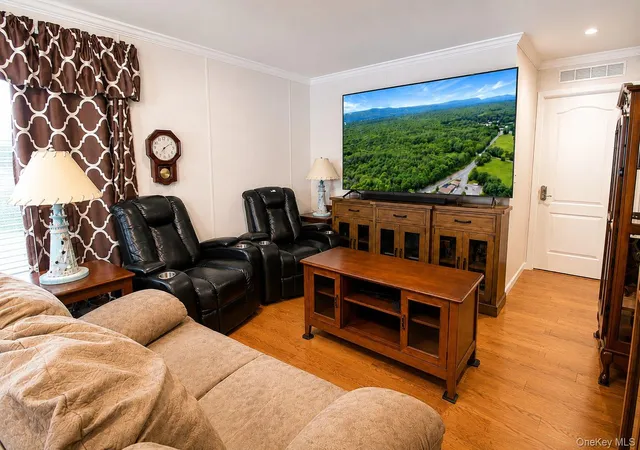 4th image of 575 Creek Rd #5A, Poughkeepsie, NY 12601 | MLS# 1012693