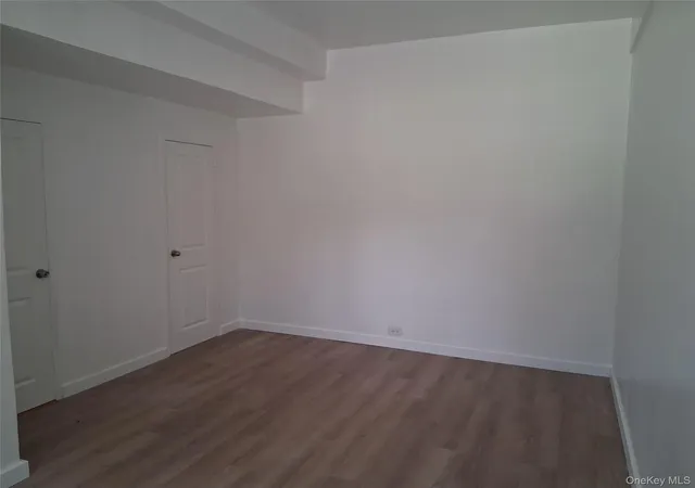 2nd image of 1575 Odell St, New York, NY 10462