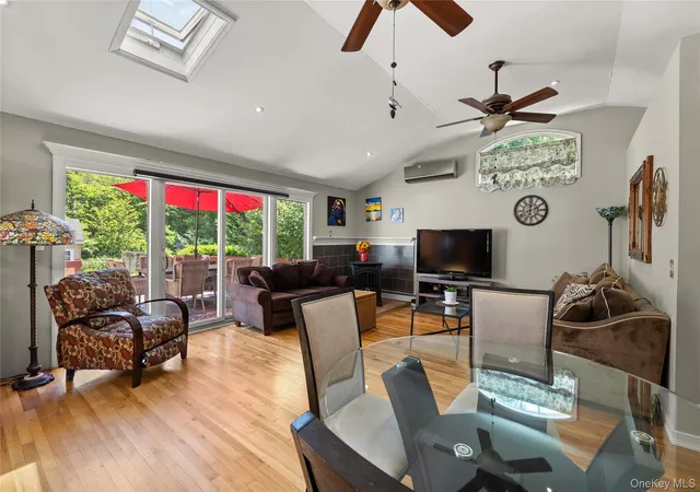 5th image of 269 Brookville Ave, Islip, NY 11751 | MLS# 1012712
