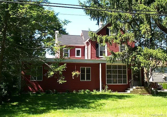 36th image of 49 Red Ground Rd, Roslyn Heights, NY 11577 | MLS# 1012738