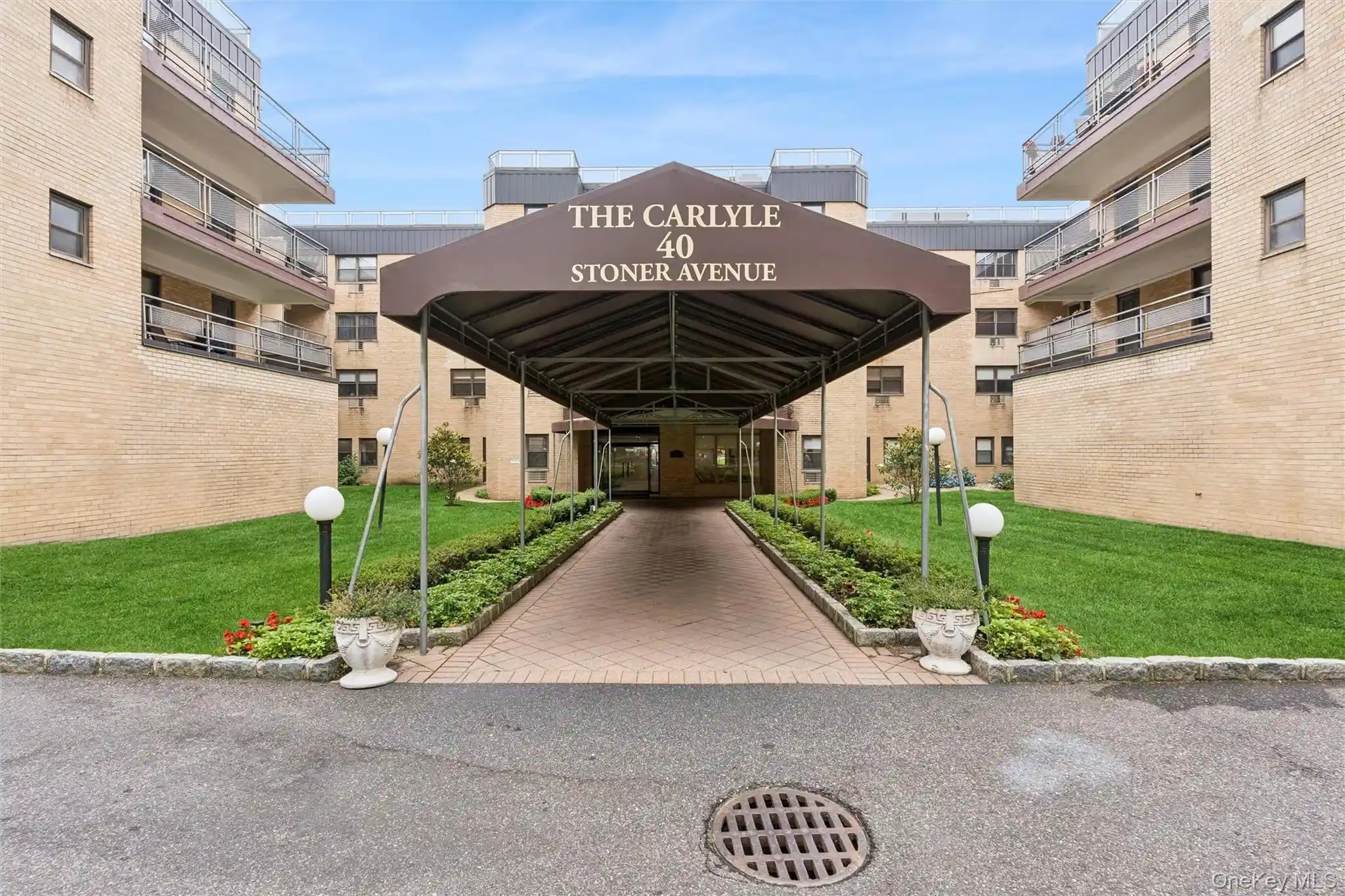 Listing Photo 2 - Condo for sale in 40 Stoner Ave located at 40 Stoner Ave, North Hempstead, NY 11030 - Unit #1R
