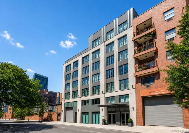 Homes for sale in New York, NY | 37 26 32nd Street, New York, NY 11101 | Houzeo