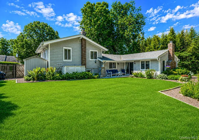 4th image of 11 Beverly Ln, East Moriches, NY 11940 | MLS# 1012799