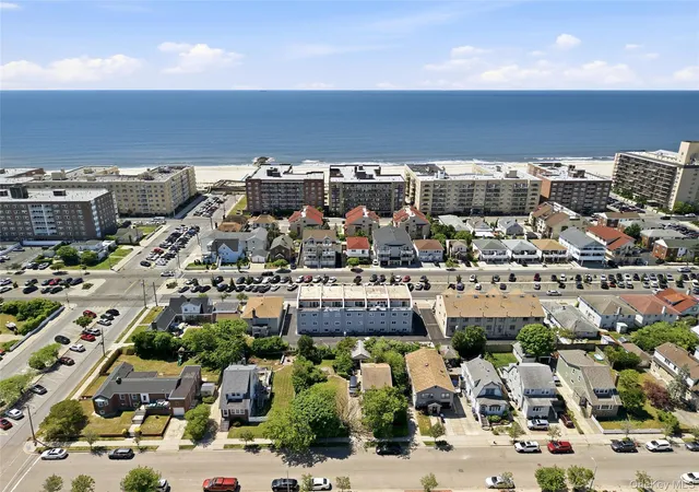 2nd image of 659 E Broadway, Long Beach, NY 11561