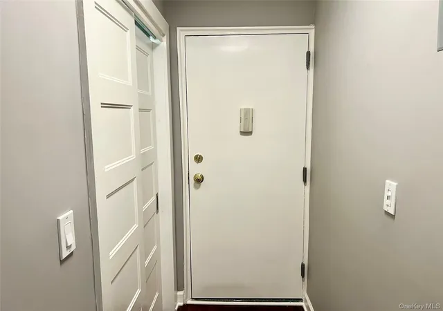 3rd image of 1133 Midland Ave #4B, Yonkers, NY 10708 | MLS# 1012813