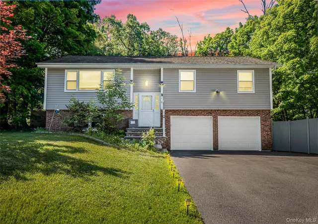 1st image of 1019 Fox Meadow Rd, Yorktown Heights, NY 10598 | MLS# 1012840