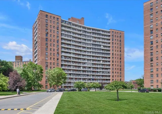 Homes for sale in New York, NY | 6125 98th Street, New York, NY 11374 | Houzeo