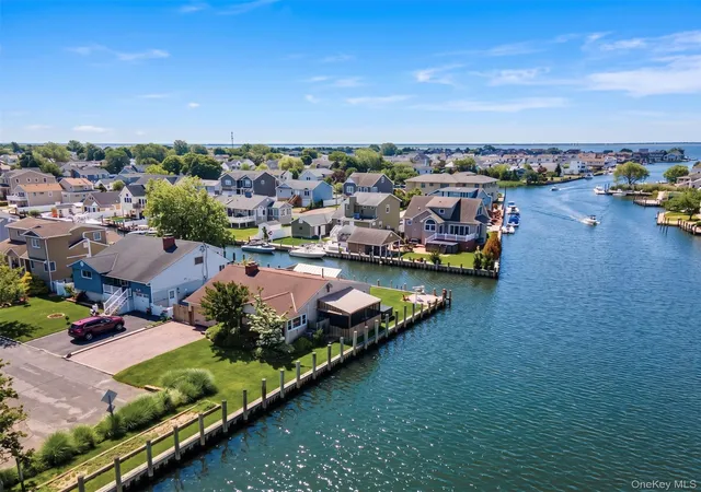 2nd image of 34 Cape Rd, Babylon, NY 11701 | MLS# 1012844