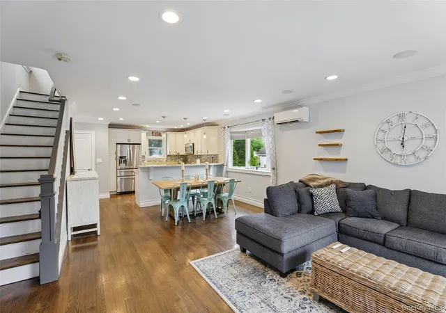 Photo 3 of Sale Pending at 123 Stratford Ave, Williston Park, NY 11596 | MLS# 1012855 | Listing updated on 2026-07-24