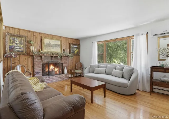 5th image of 23 Dupay Rd, Pleasant Valley, NY 12569 | MLS# 1012874