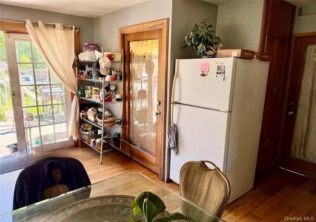 4th image of 50 Beatrice Dr, Brookhaven, NY 11967 | MLS# 1012892